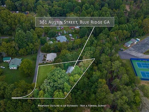 4th image of 361 Austin St