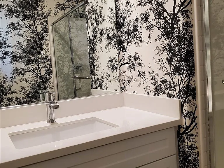 2283 Apple Ct — Photo 10