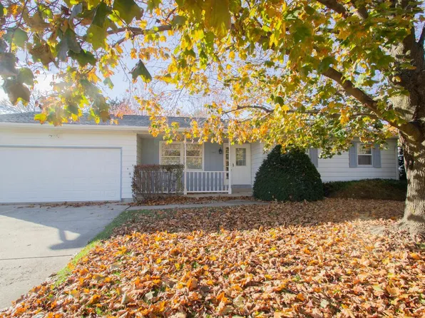 102 Lowell STREET, Watertown, WI 53098