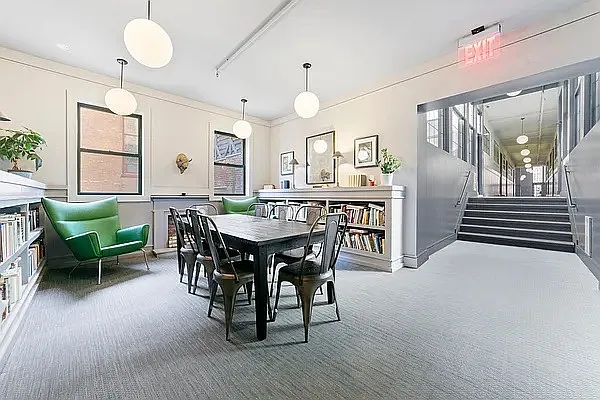 Rented by EXR | media 39