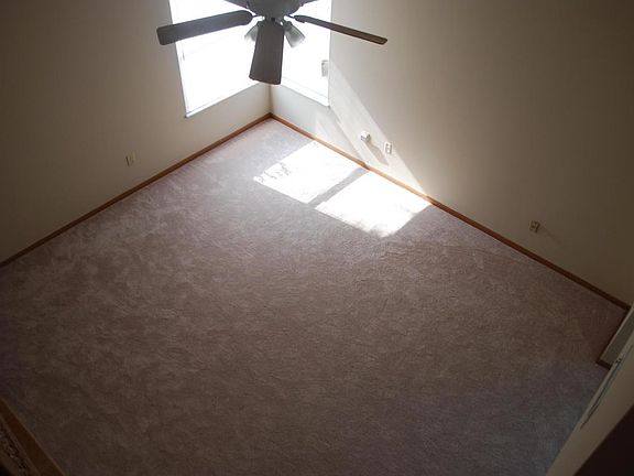 3rd image of 3171 Legion Ln