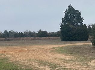 220 Ironstone Rd, Smithville, TX 78957
