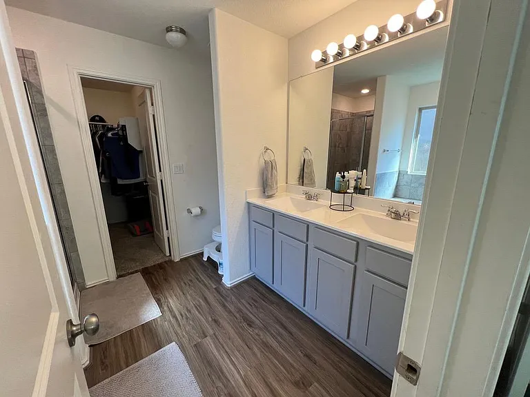 4001 Fort Collins Way — Photo 14