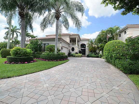 Home For Sale In Broken Sound Country Club