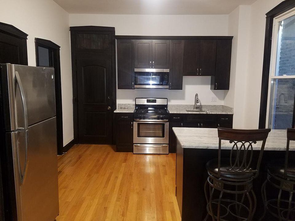 1st image of 1237 N Campbell Ave APT 1F