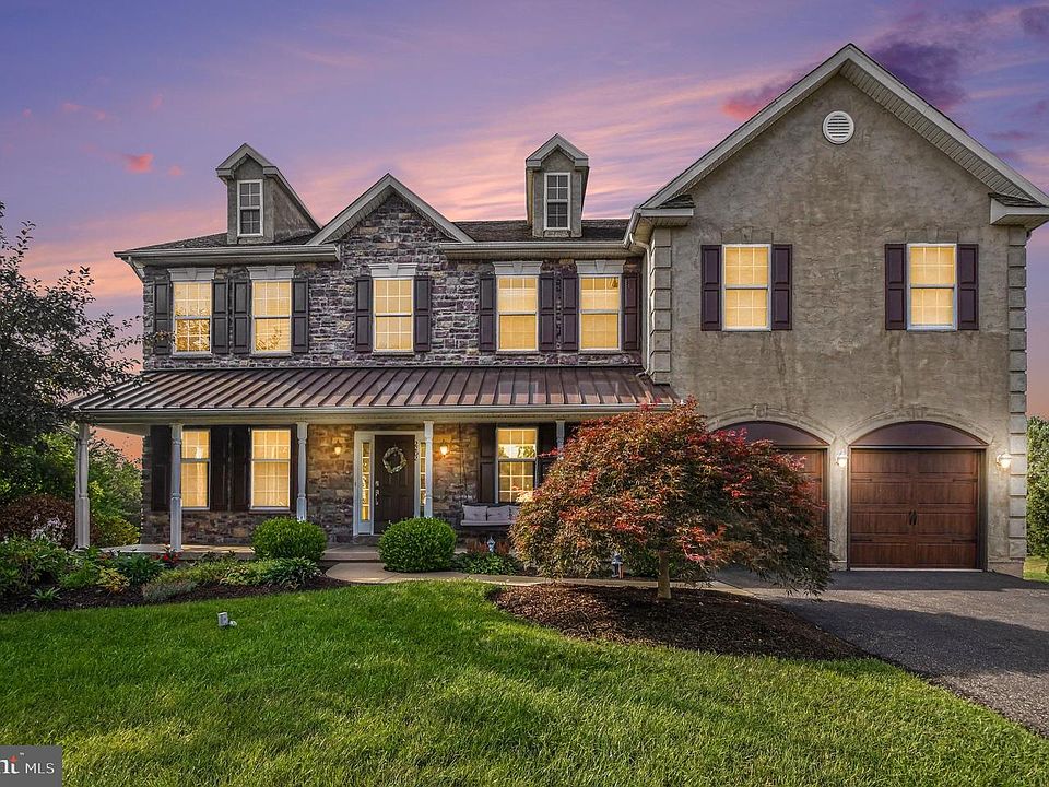 1st image of 2202 Smithfield Ct