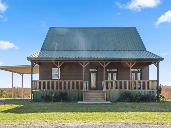 3368 Resort Ln, Des Allemands, LA 70030