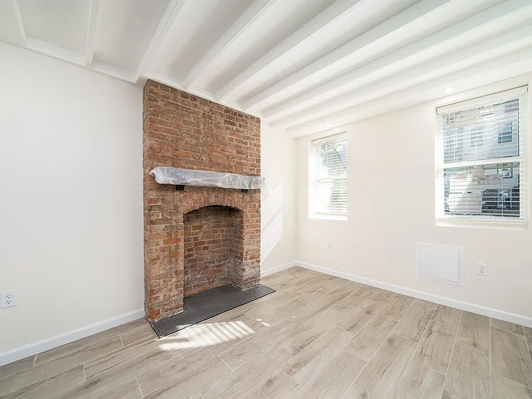 155 Van Horne St #1 — Photo 3