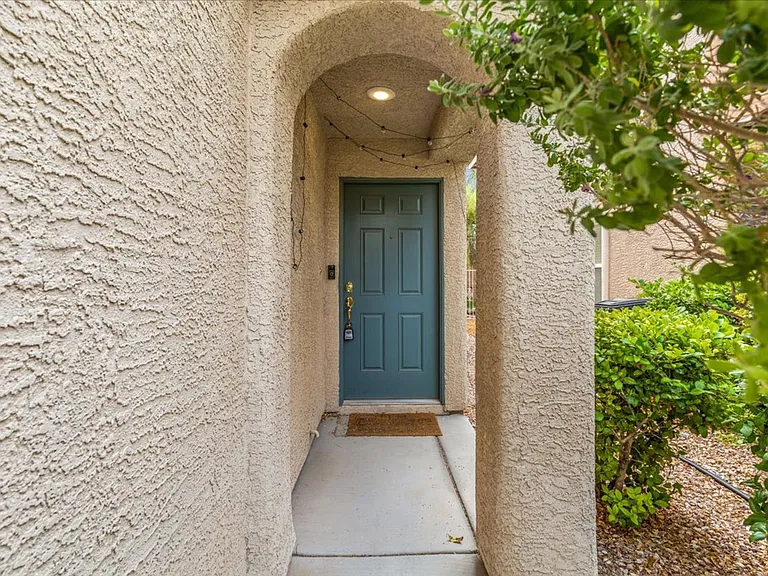 11617 Royal Derwent Dr — Photo 3