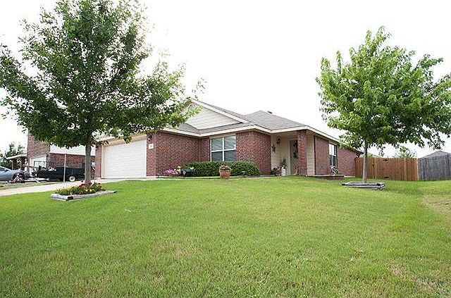 1st image of 205 Christie Ln