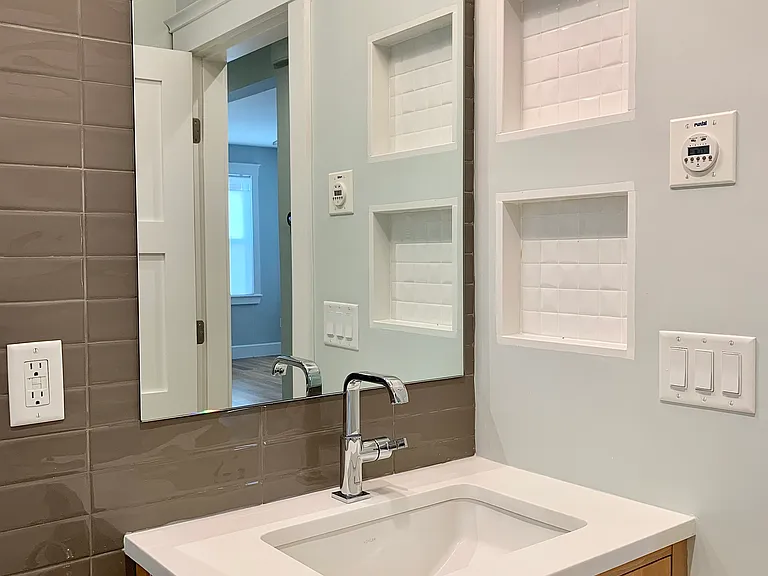 19 Pemberton St #1 — Photo 18