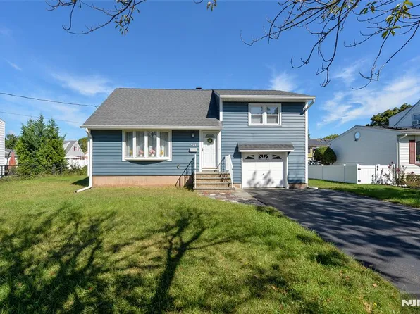 421 Hegi Drive, New Milford, NJ 07646