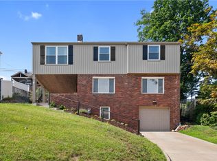 119 Columbia Dr, Pittsburgh, PA 15236
