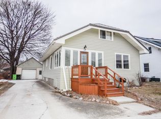 134 N Washington St, Oconto Falls, WI 54154