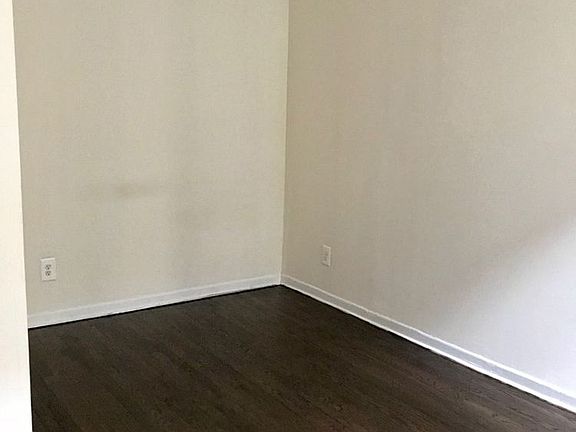 5th image of 329 W 101st St APT 1D