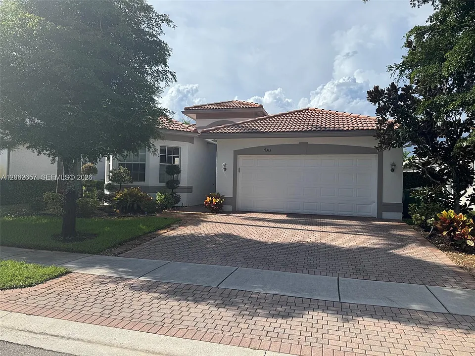 17373 SW 47th Ct