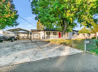 55 Mountain View Ave, Santa Rosa, CA 95407