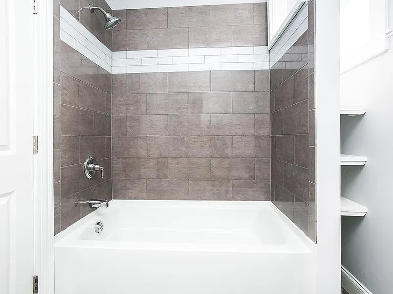 12 Lincoln St #1 — Photo 12