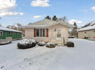 3291 Junior, Pinckney, MI 48169
