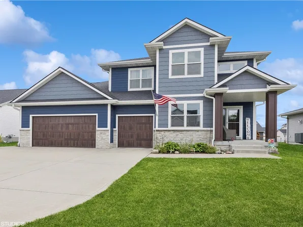 602 Elm Ct, Dallas Center, IA 50063