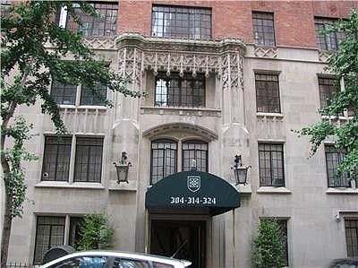1st image of 304 E 41st St #A303