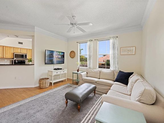 Home For Sale In Tierra Verde