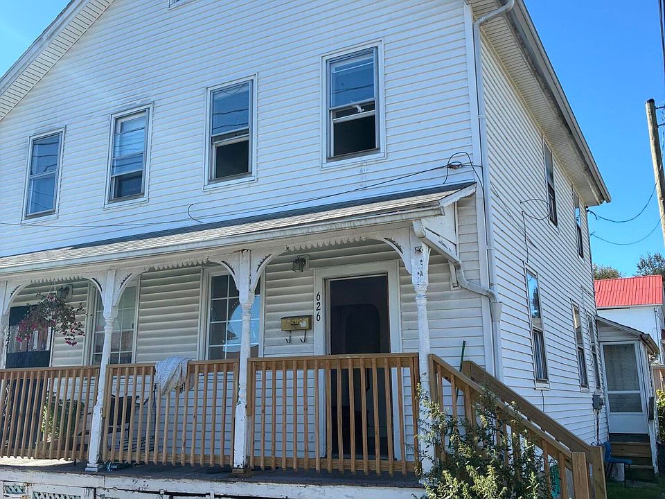 1st image of 626 Swallow St