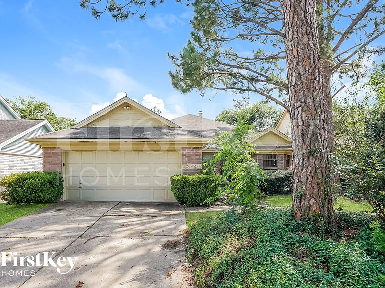 18423 Arbormont Dr — Photo 1