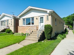 3858 N Oconto Ave, Chicago, IL
