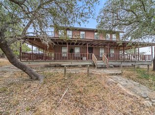 1831 Forest Trail Dr, Bandera, TX 78003