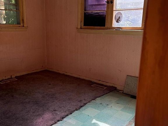 5th image of 17 Onteora Rd