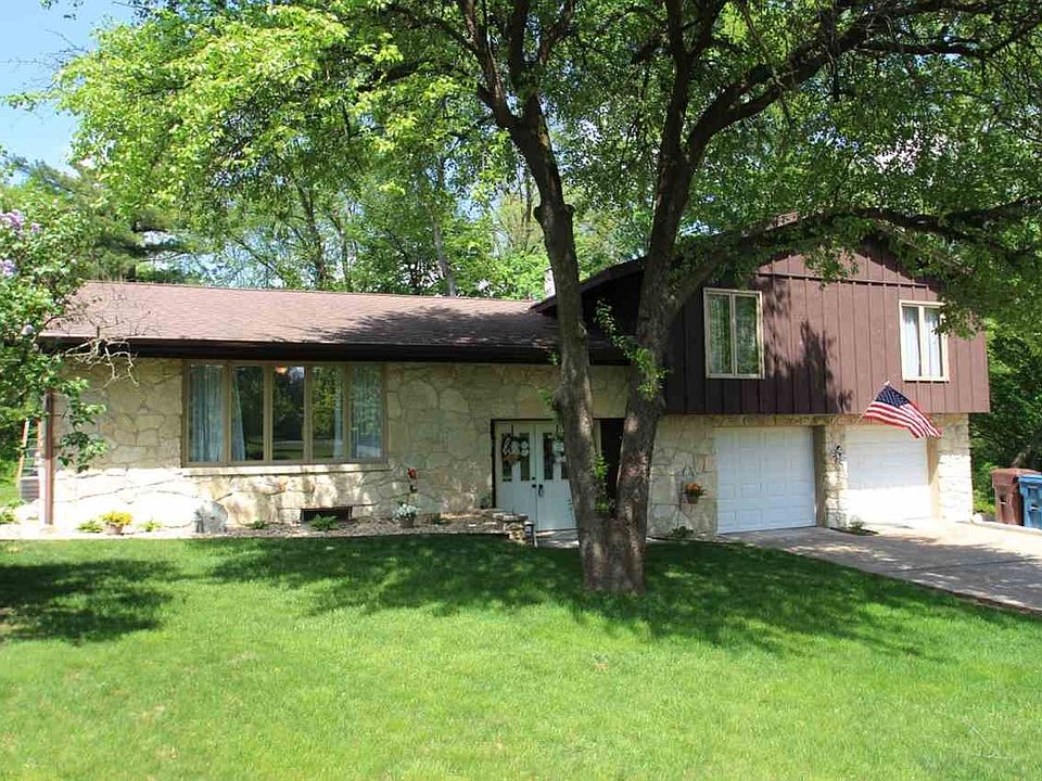 1st image of 1515 Peterson Dr