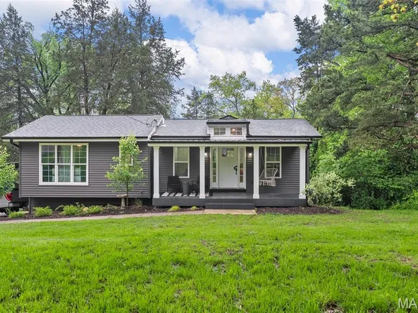 2380 State Road F, Pacific, MO 63069