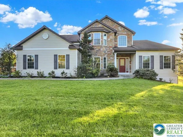 46 Augusta Ln, Fleetwood, PA 19522