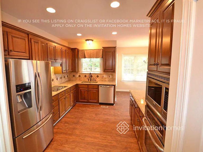 7908 Harrington Woods Rd — Photo 4