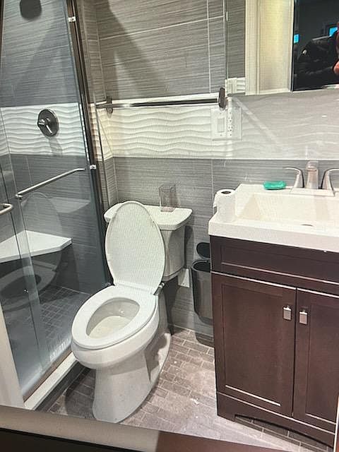 2nd image of 221 Avenue U #2R