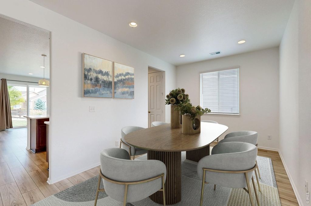 2866 Sand Beach Lake Dr
