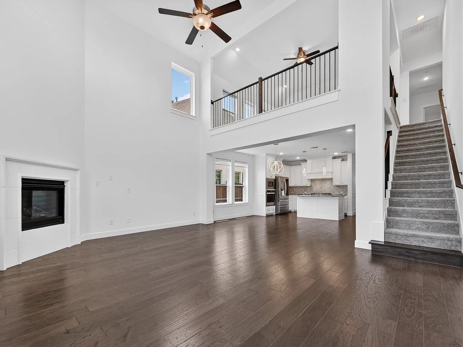4 bed, 3290 sqft, $3,850 — Photo 4