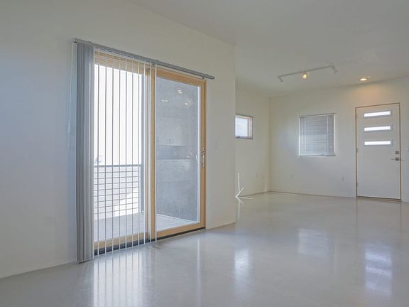 5th image of 127 Morningside Dr SE #127