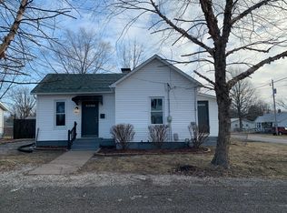 701 E Arch St #701, Jerseyville, IL 62052