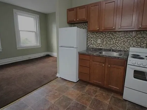 5816 Callowhill St APT 7, Pittsburgh, PA 15206