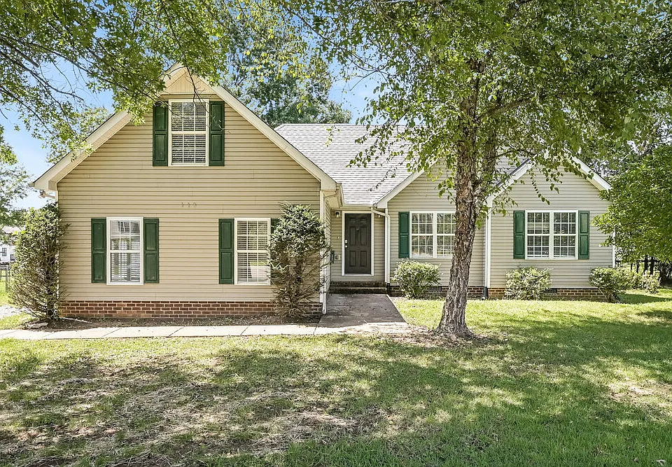 113 Bristol Dr