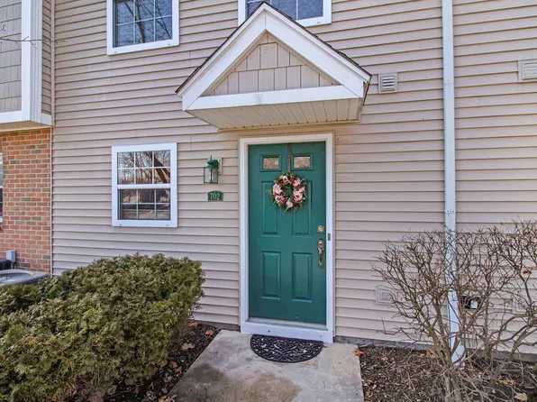 702 W Middle St, Chelsea, MI 48118