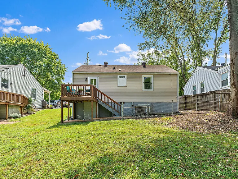 5424 Oakmont Cir — Photo 15