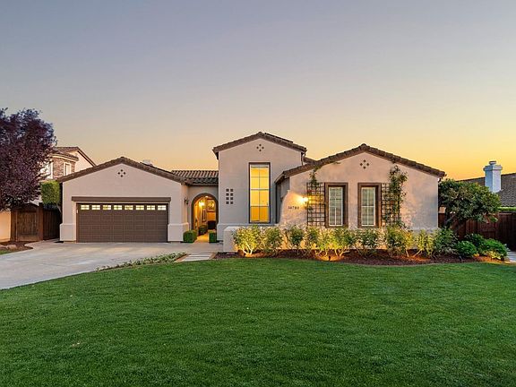 2nd image of 16780 Cabernet Cir