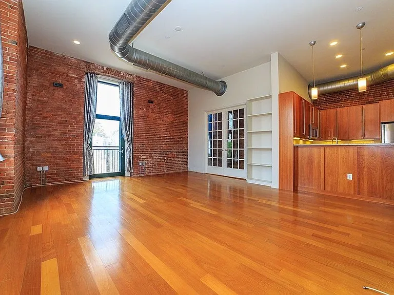 125 B St #3A — Photo 2