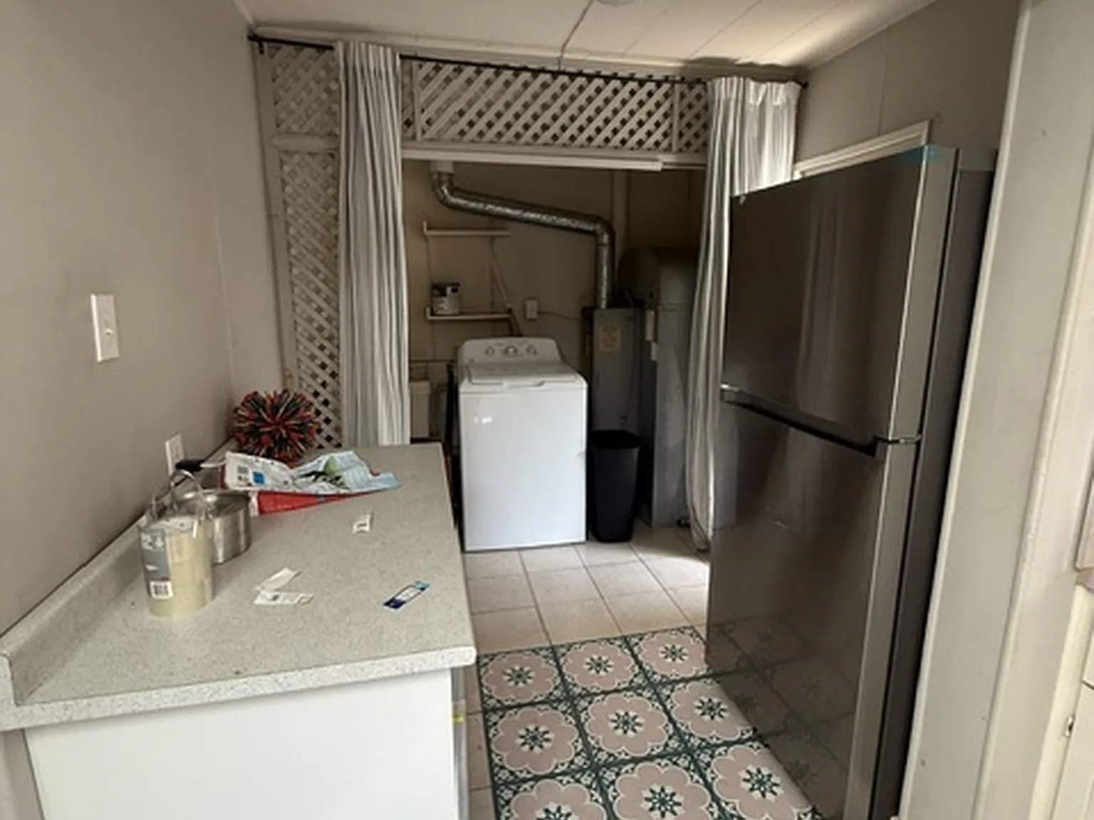3 bed, 1119 sqft, $2,400 — Photo 4