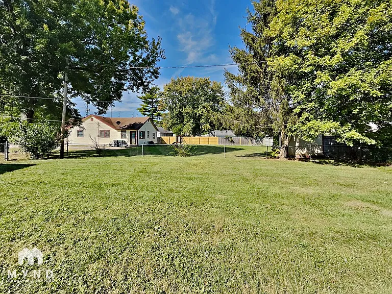 808 W Smith Valley Rd — Photo 18