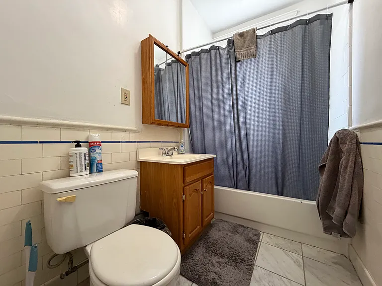 69 Quint Ave #6 — Photo 5