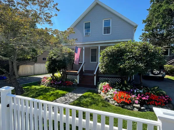 73 North Rd, Jamestown, RI 02835